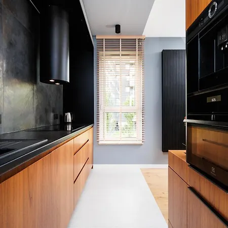 Of The Kings-julia Appartement