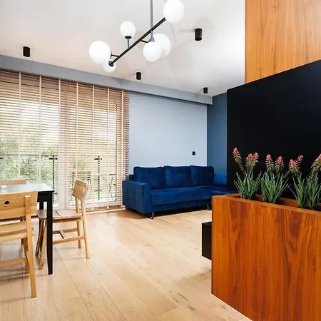 Of The Kings-julia Appartement